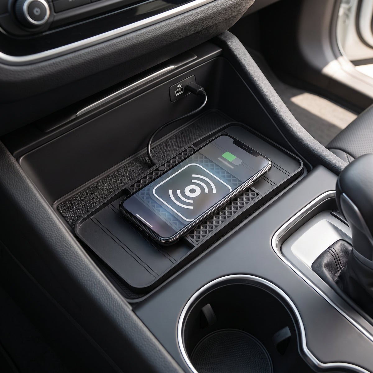 15W Car Charging Mat With Trimmable Non-Slip Sides